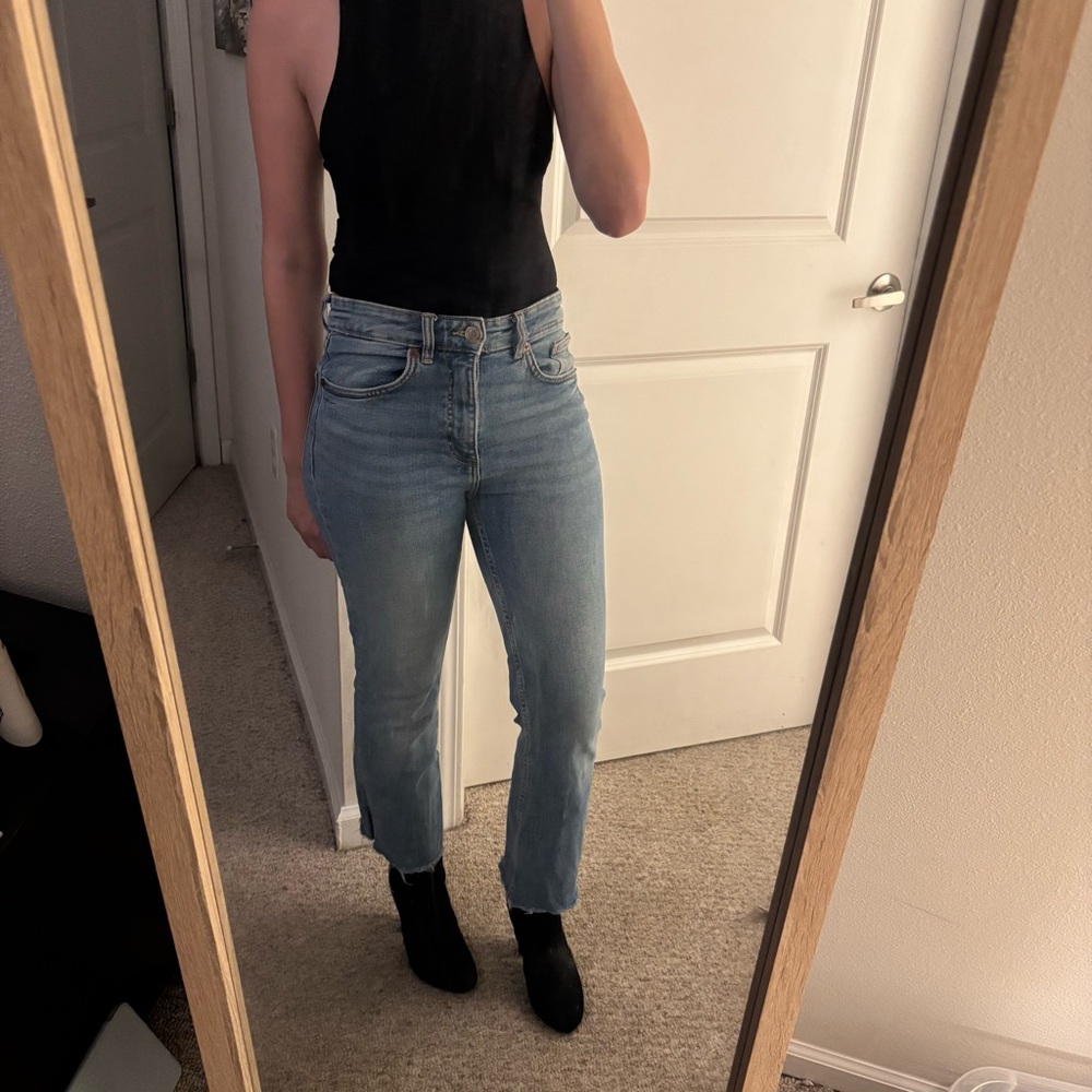 Zara Women's high waisted slightly flared Jeans